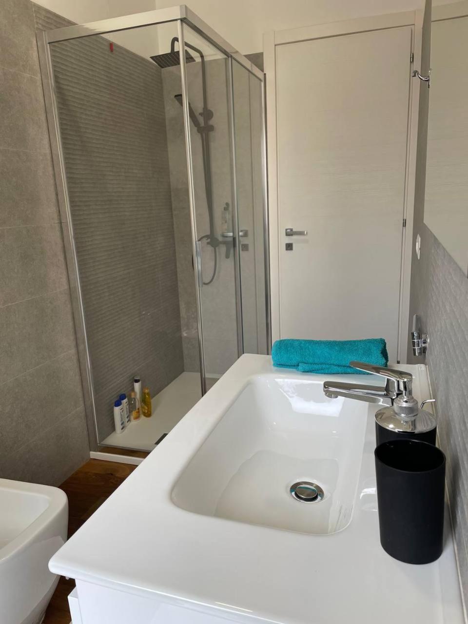 T-Rooms Cagliari Zewnętrze zdjęcie